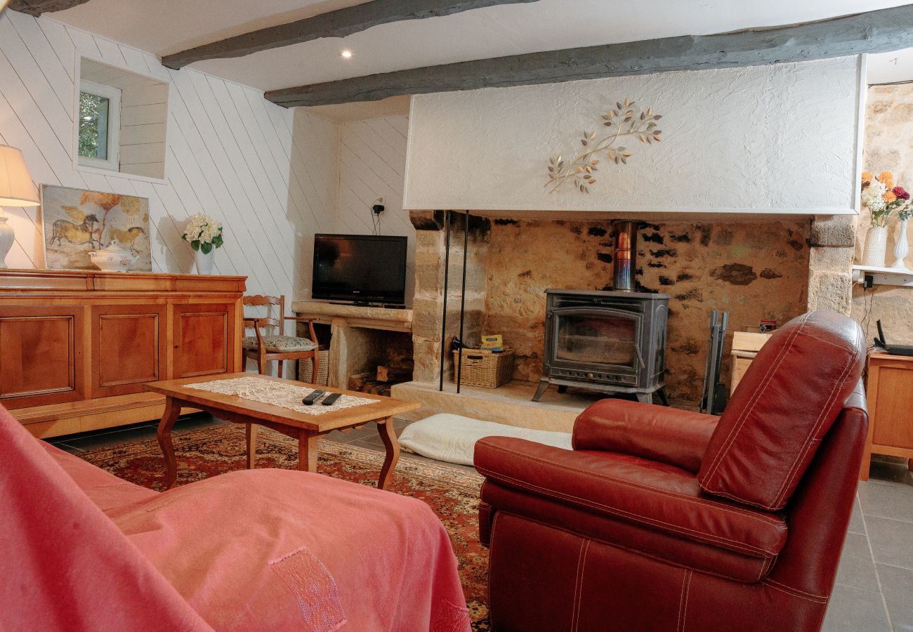 House in Saint Rabier - Dordogne - Beautiful cottage for 8 with a pool