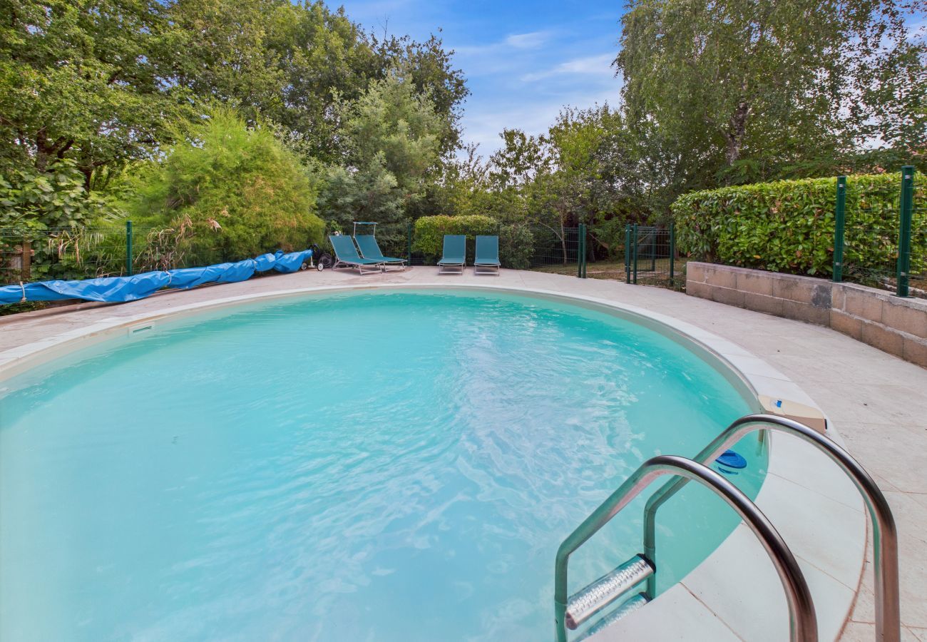 House in Saint Rabier - Dordogne - Beautiful cottage for 8 with a pool
