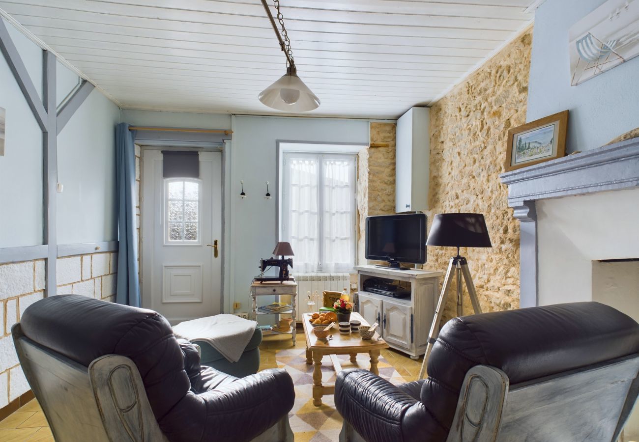 Terraced House in Longeville-sur-Mer - Ideal for 2 adults and 3 children – Longeville-sur-Mer
