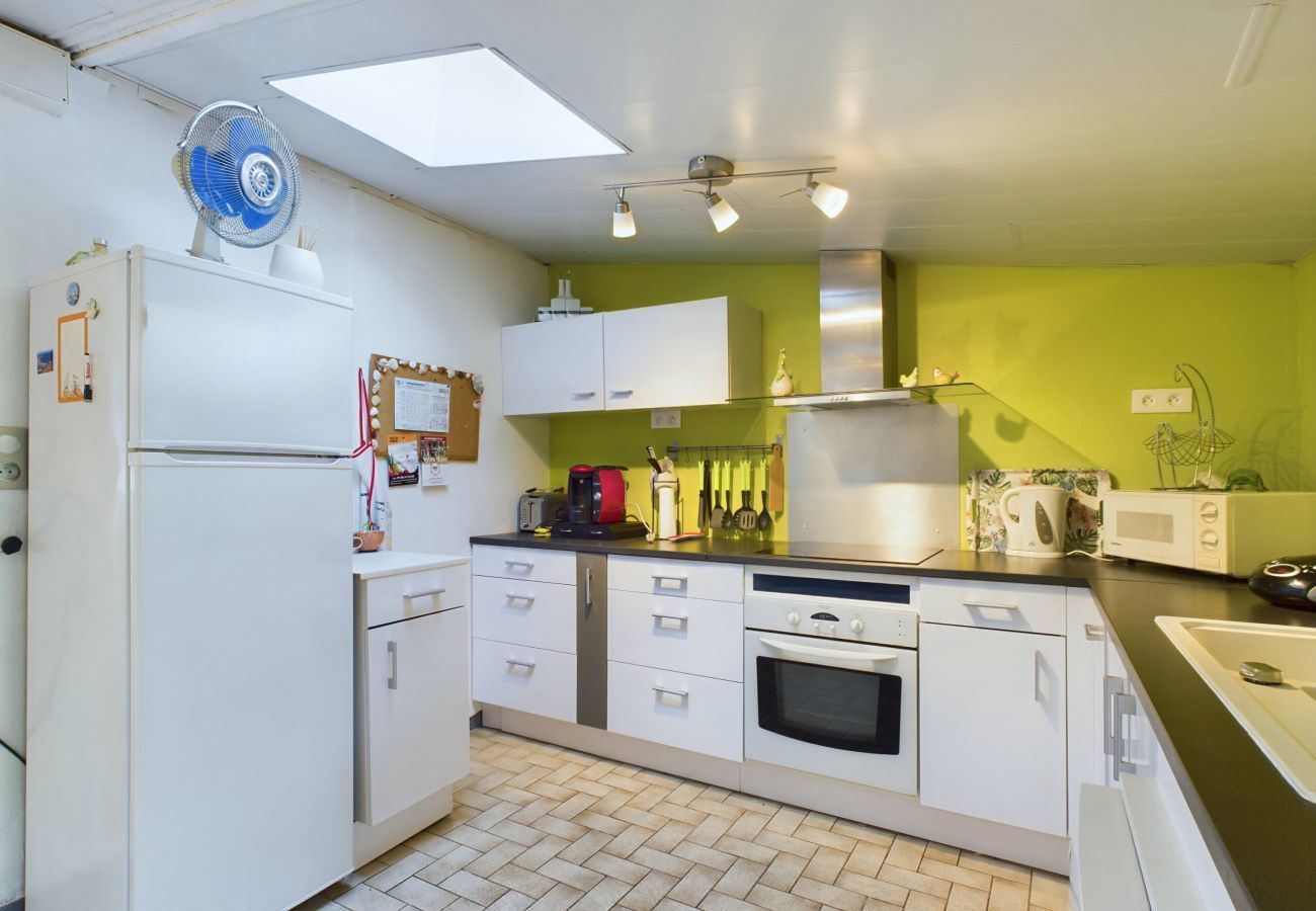 Terraced House in Longeville-sur-Mer - Ideal for 2 adults and 3 children – Longeville-sur-Mer