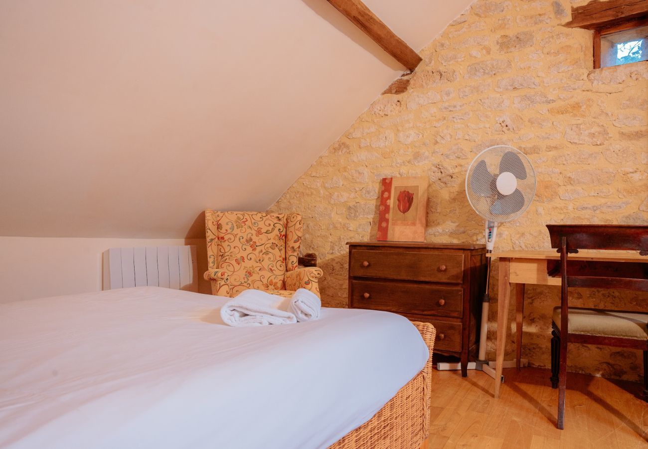 House in Salignac-Eyvigues - Salignac-Eyvigues, house for 7 with pool