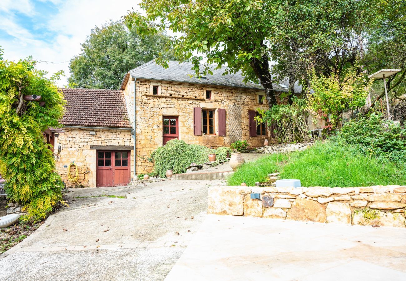 House in Salignac-Eyvigues - Salignac-Eyvigues, house for 7 with pool