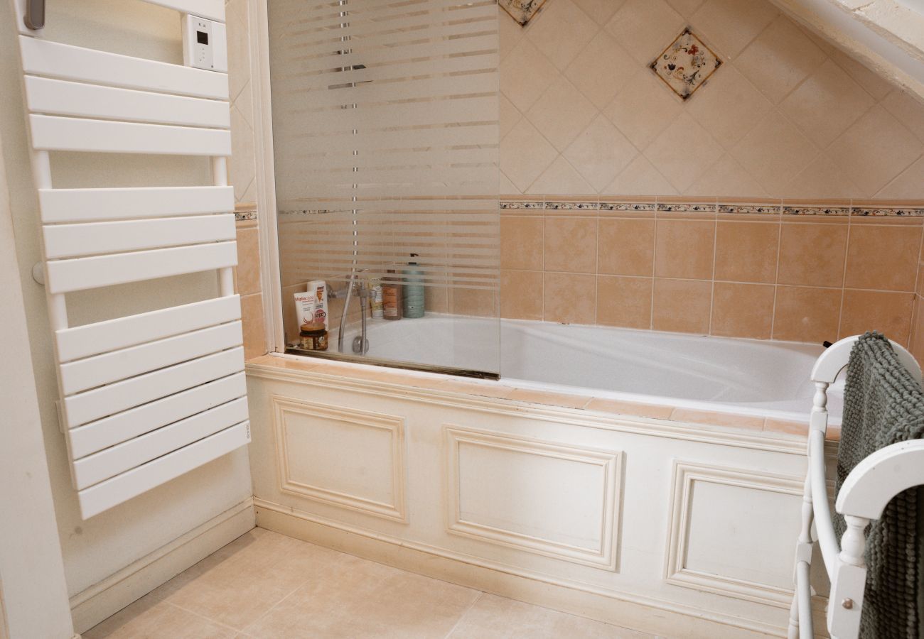 House in Salignac-Eyvigues - Salignac-Eyvigues, house for 7 with pool