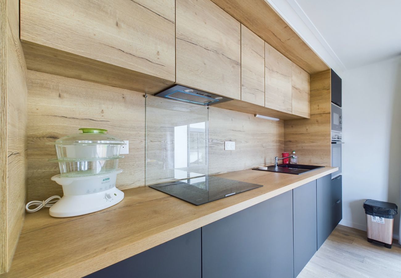 Chalet in Saint-Gilles-Croix-de-Vie - Residence Les Voiles Blanches chalet for 8