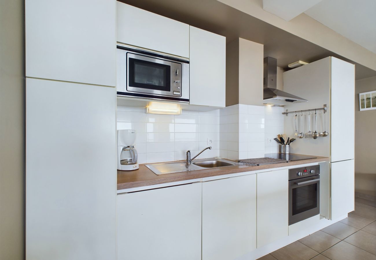 Apartment in La Tranche-sur-Mer - Apartment for 12 - sea view - Terrace