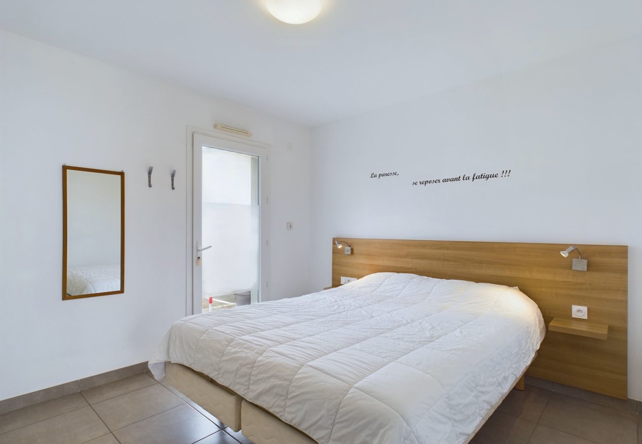 Apartment in La Tranche-sur-Mer - Apartment for 12 - sea view - Terrace