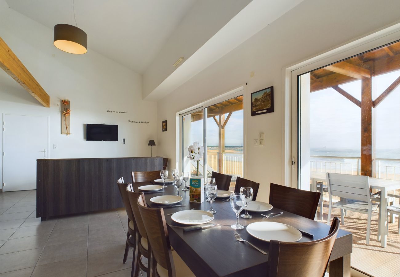 Apartment in La Tranche-sur-Mer - Sea view - large terrace - 12 people