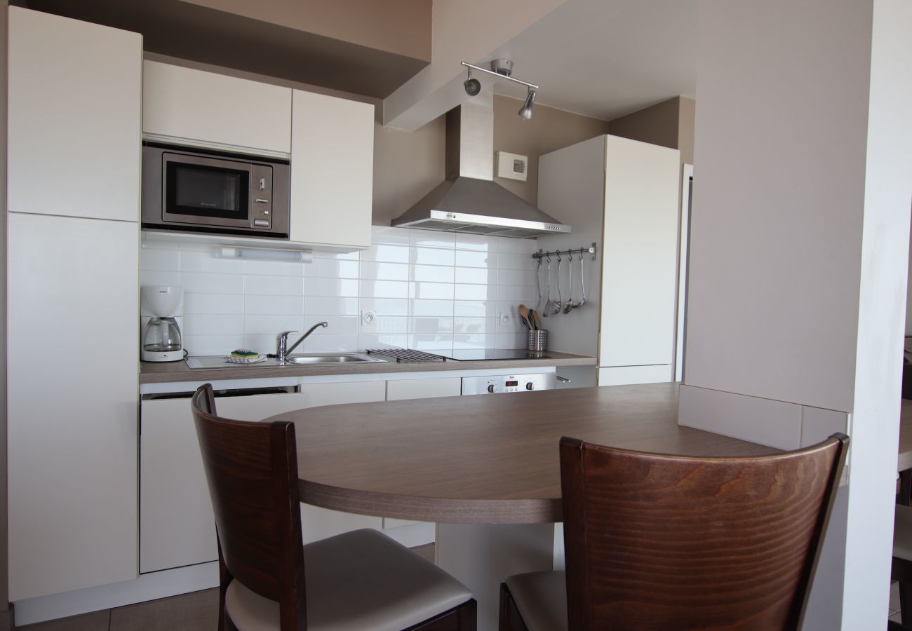 Apartment in La Tranche-sur-Mer -  Large terrace, for 12, sublime sea view