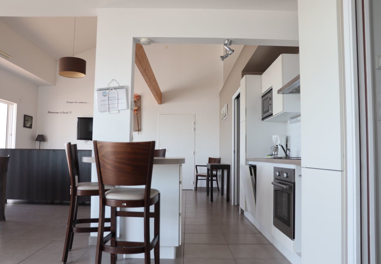 Apartment in La Tranche-sur-Mer -  Large terrace, for 12, sublime sea view
