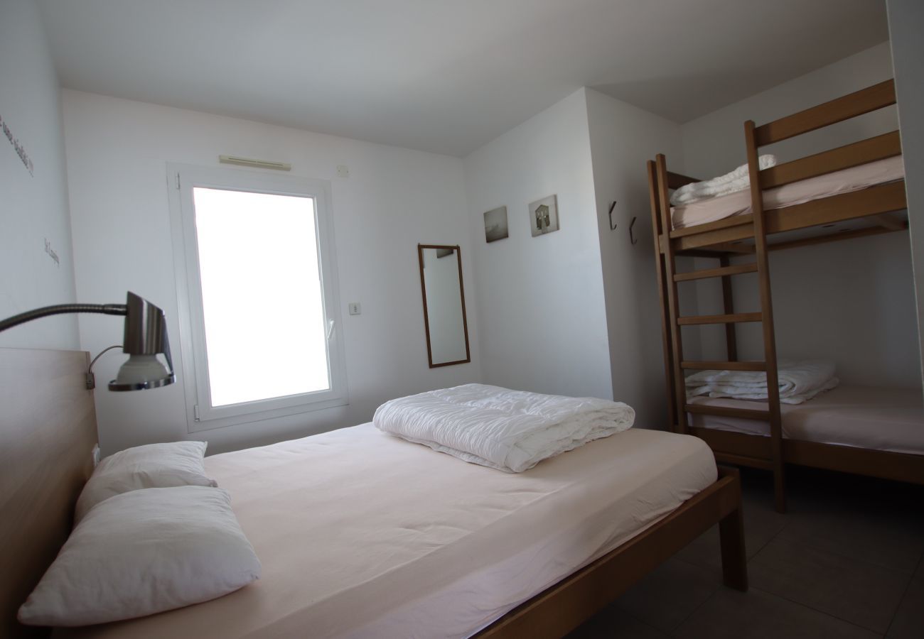 Apartment in La Tranche-sur-Mer -  Large terrace, for 12, sublime sea view