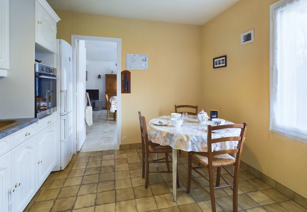 House in Fouesnant - Large family home 10 minutes from the beach