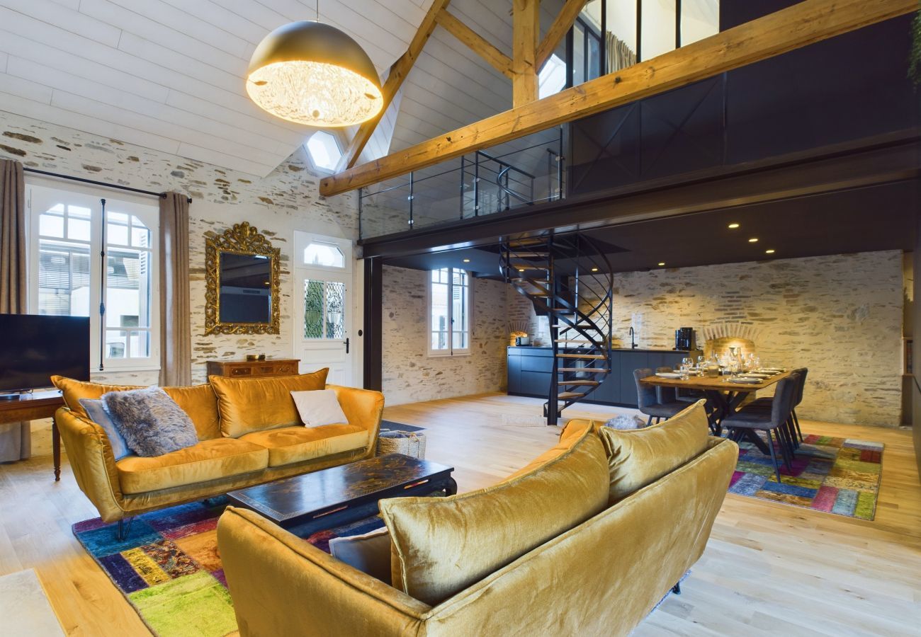 House in Saint-Gilles-Croix-de-Vie - House in the heart of St-Gilles for 6 - Jacuzzi