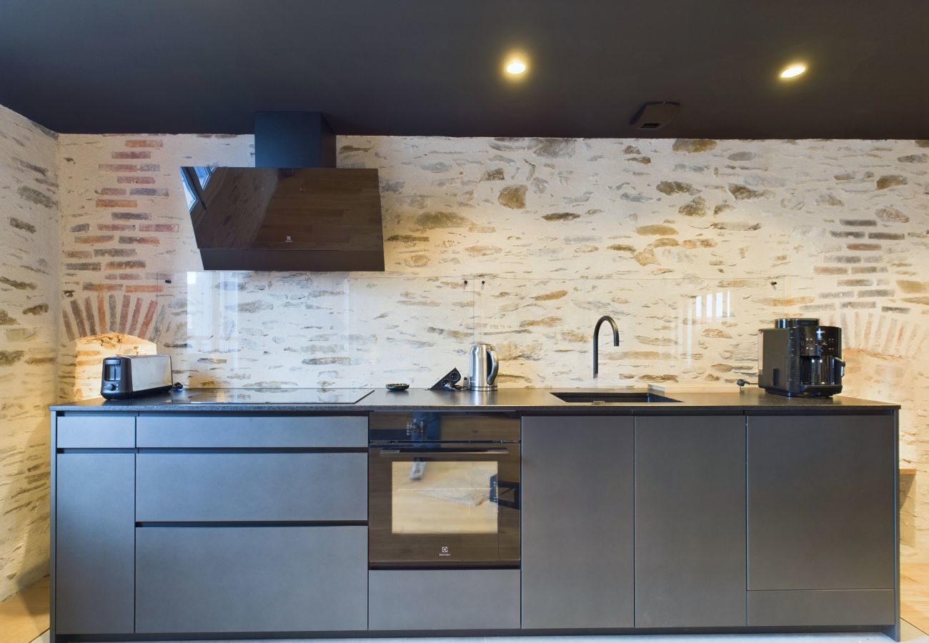 House in Saint-Gilles-Croix-de-Vie - House in the heart of St-Gilles for 6 - Jacuzzi
