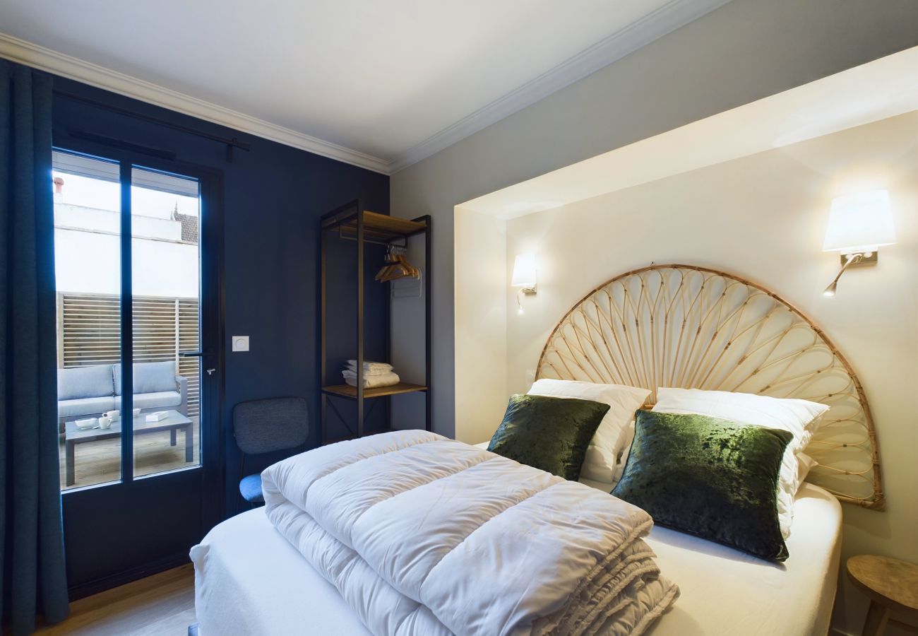 House in Saint-Gilles-Croix-de-Vie - House in the heart of St-Gilles for 6 - Jacuzzi