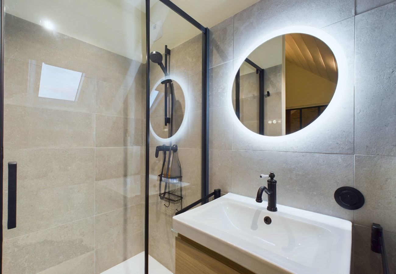 House in Saint-Gilles-Croix-de-Vie - House in the heart of St-Gilles for 6 - Jacuzzi
