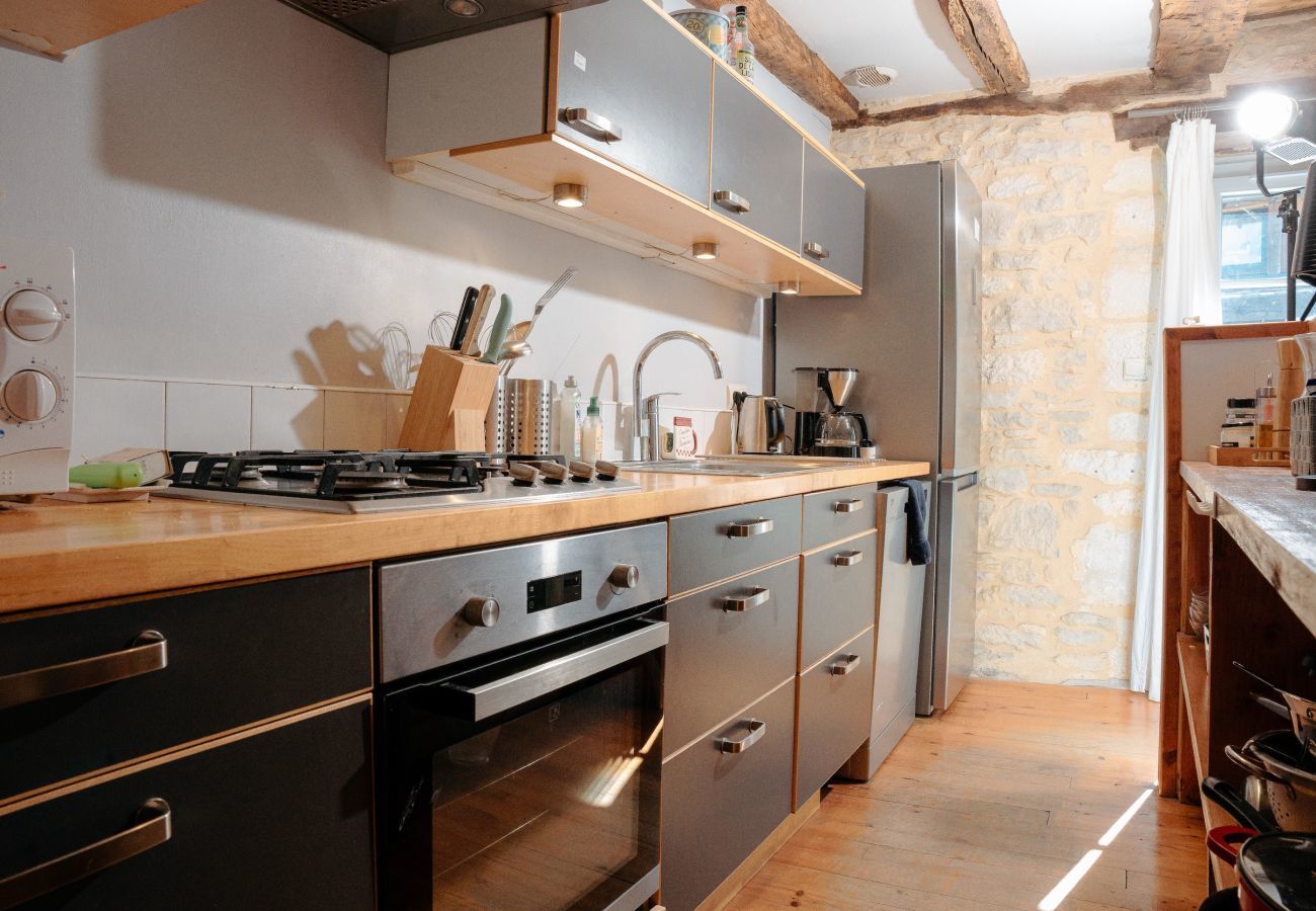 House in Coly - In the heart of the village, house for 8 with pool