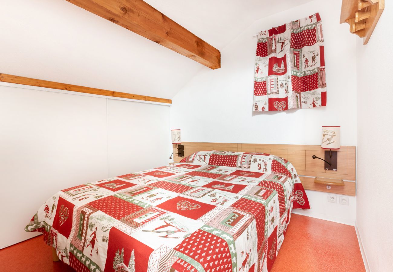 Apartment in Le Dévoluy - 200m from the ski slopes, flat for 4