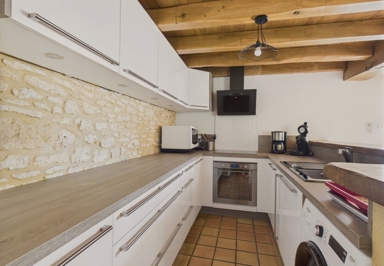 House in La Chapelle-Aubareil - Large house for 15 with pool and tennis court