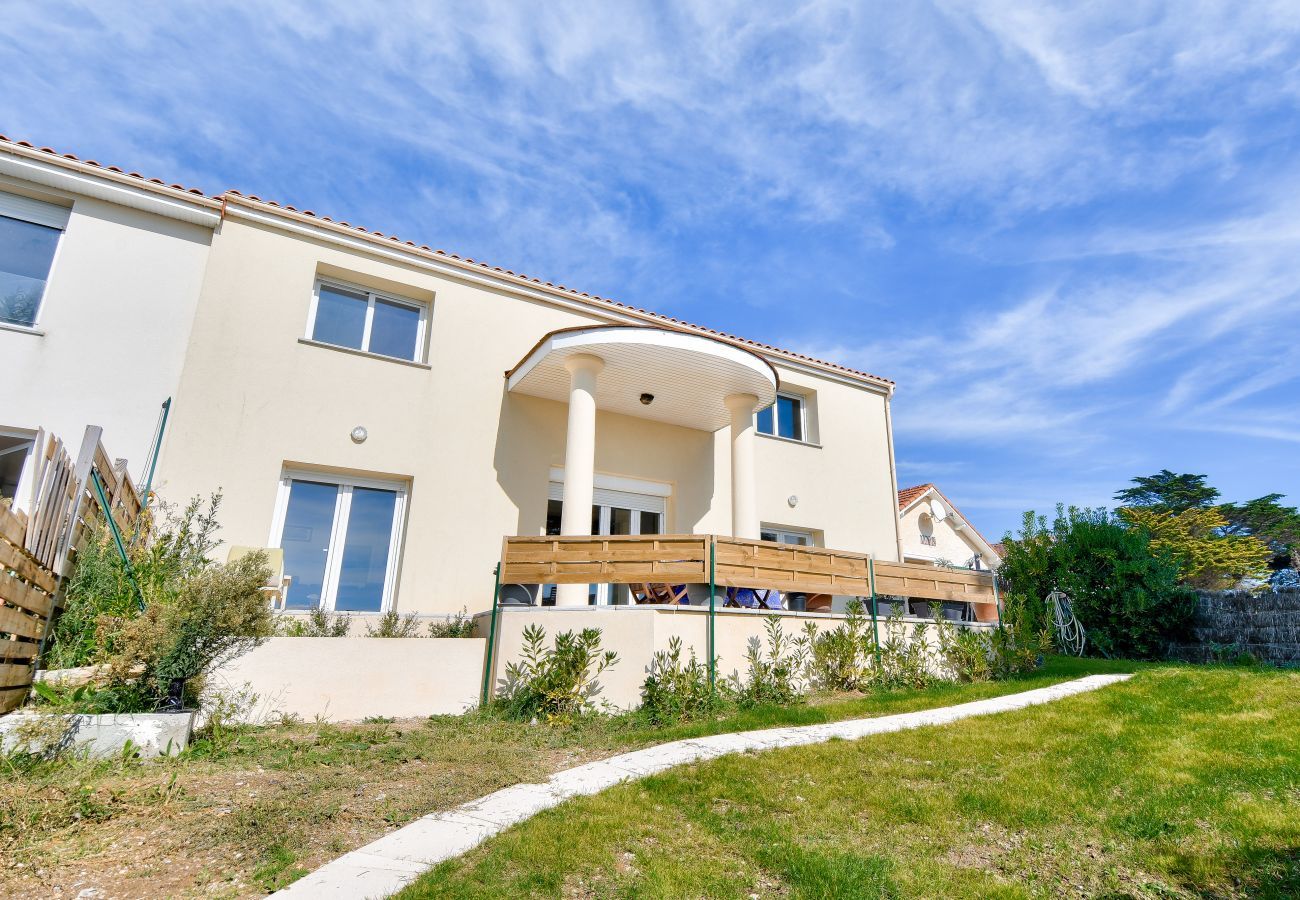 House in Préfailles - Facing the ocean, lovely spacious house for 6