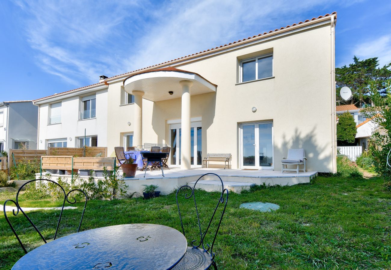 House in Préfailles - Facing the ocean, lovely spacious house for 6