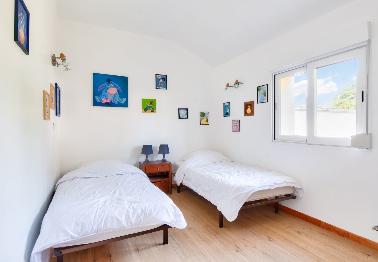 House in Préfailles - Facing the ocean, lovely spacious house for 6