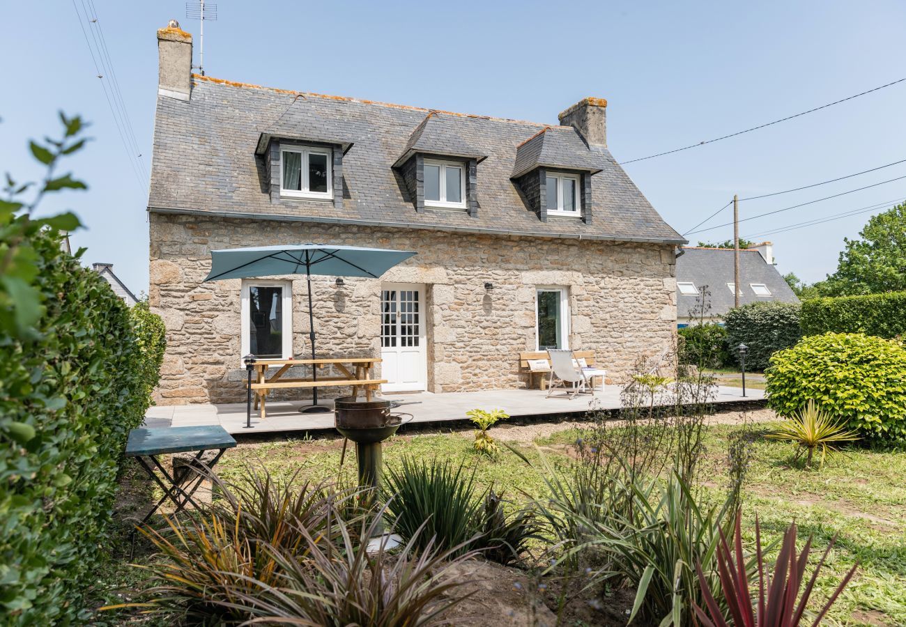 House in Treffiagat - 50 m from the beach – House for 6 with garden