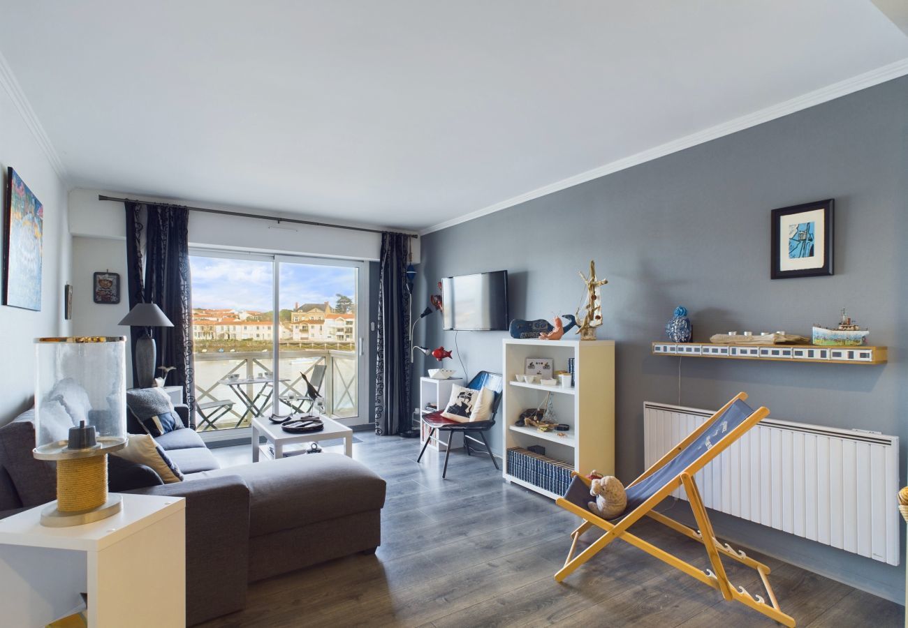 Apartment in Saint-Gilles-Croix-de-Vie - Cozy apartment for 4, in the center of St-Gilles
