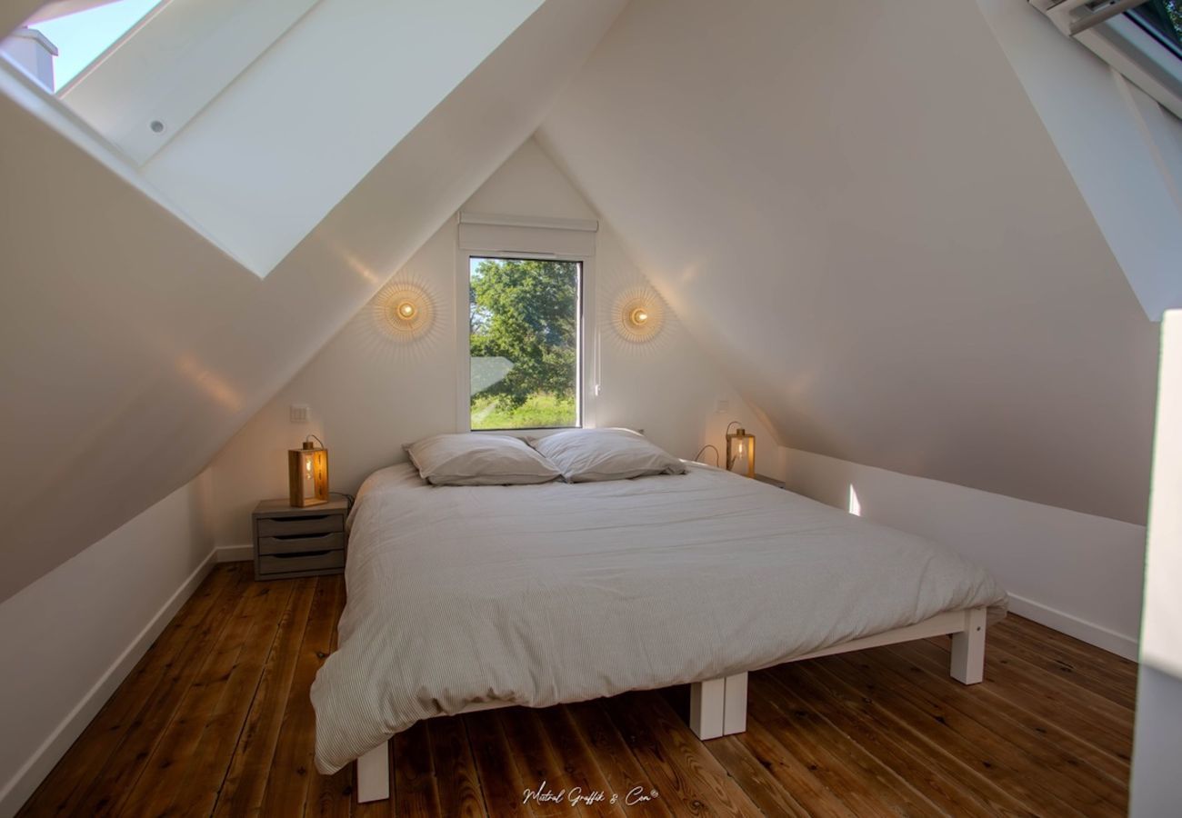 House in Penvénan - House 300 m from the sea with garden