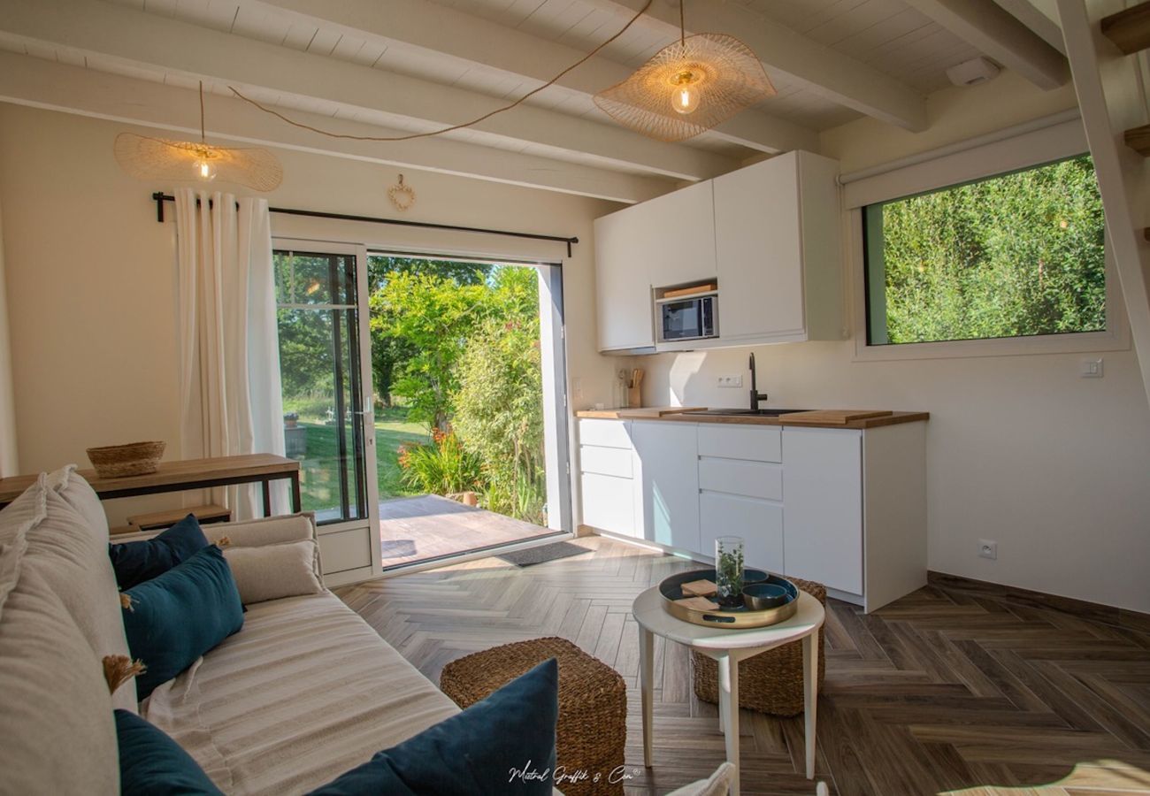 House in Penvénan - House 300 m from the sea with garden