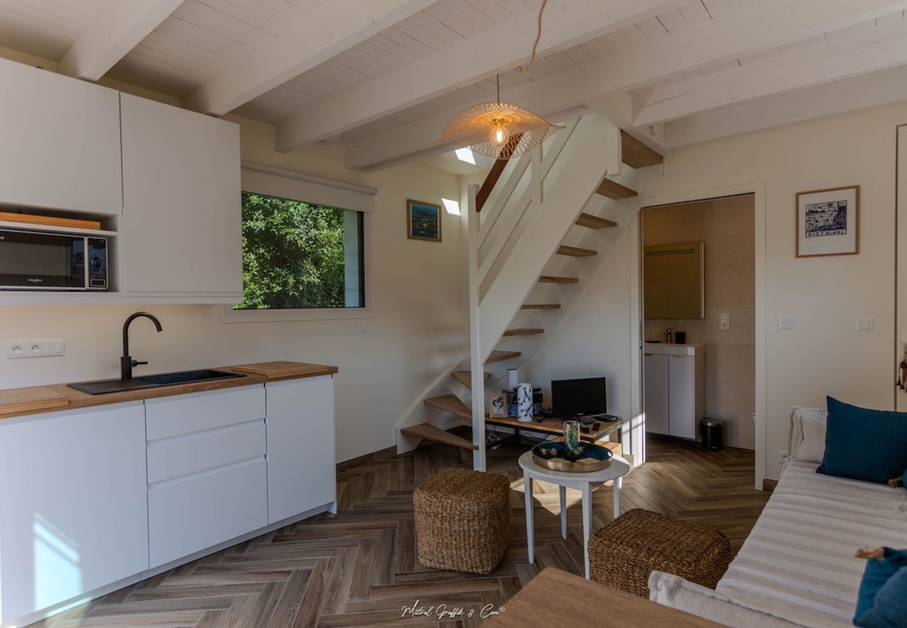 House in Penvénan - House 300 m from the sea with garden