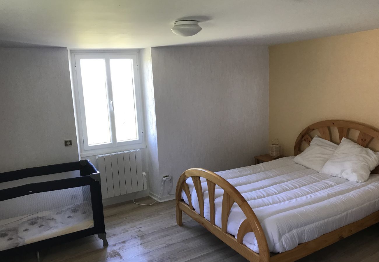 House in Fleurac - Stone house for 5, in the countryside