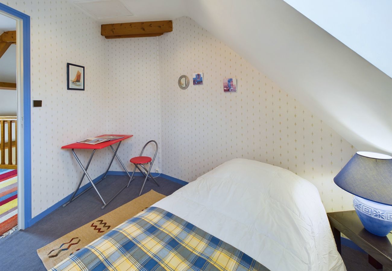 House in Fouesnant - Spacious house with a large garden for 6