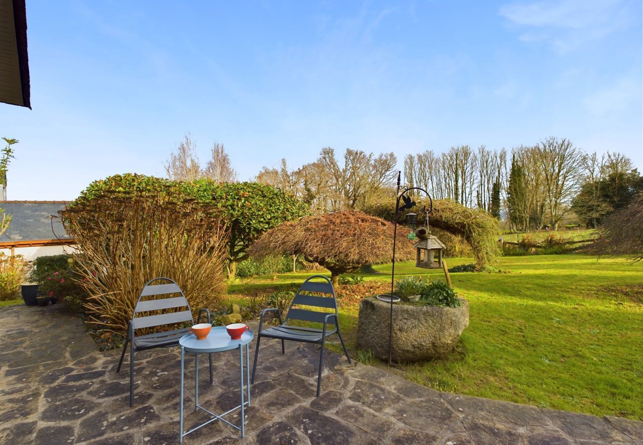 House in Fouesnant - Spacious house with a large garden for 6