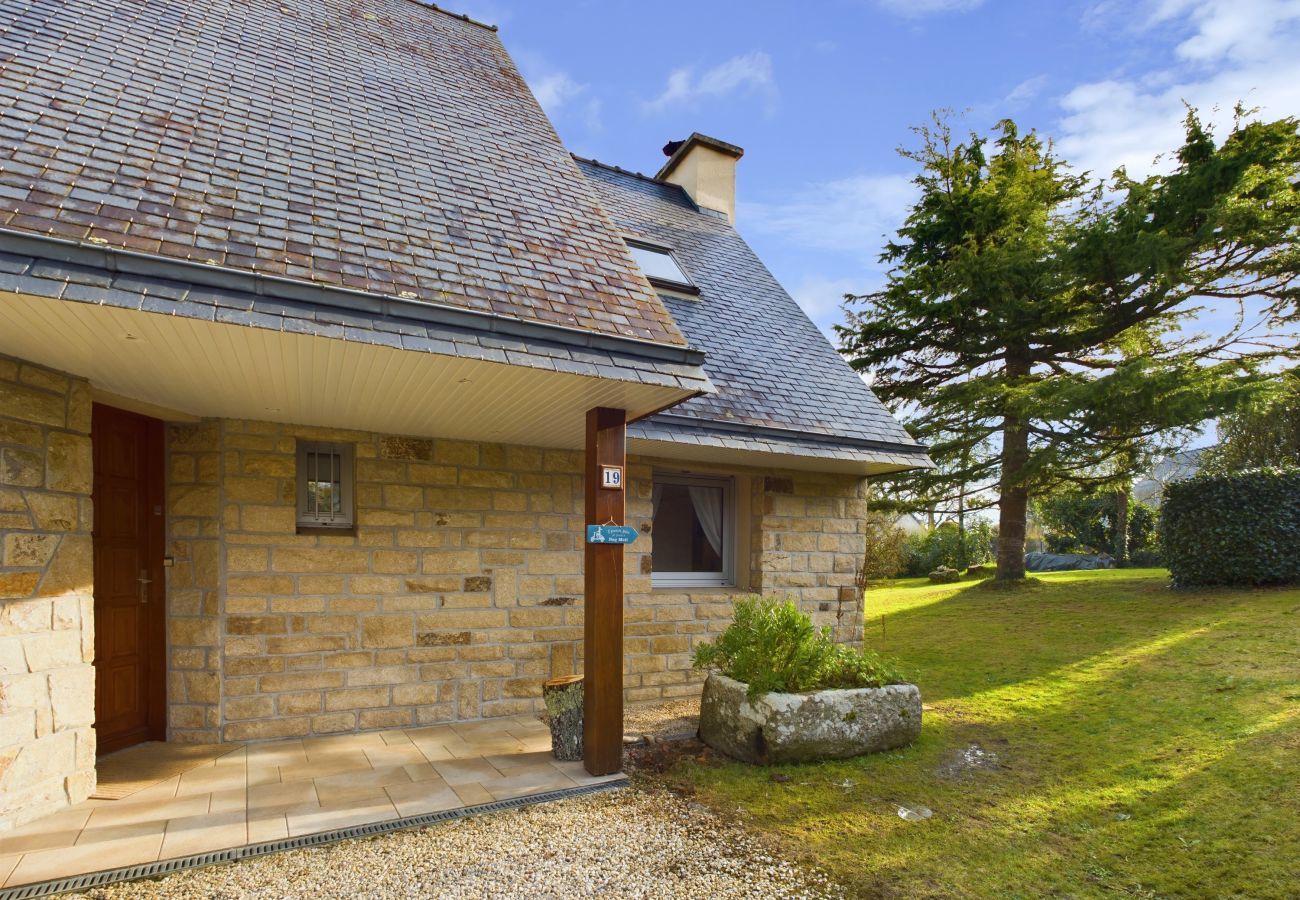 House in Fouesnant - Spacious house with a large garden for 6