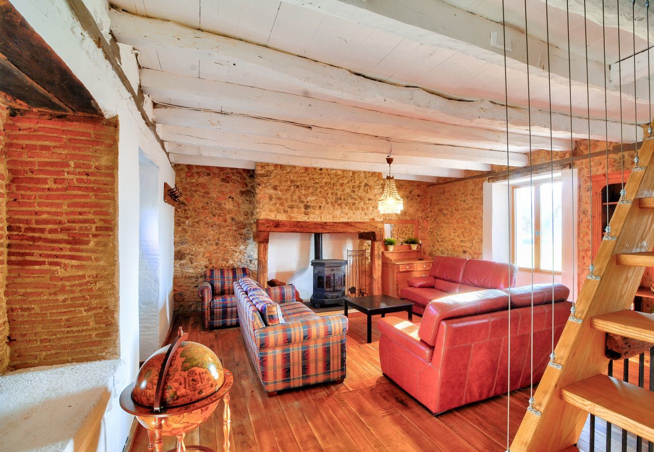 House in Rouffignac-Saint-Cernin-de-Reilhac - In the heart of the Dordogne, house for 6, pool