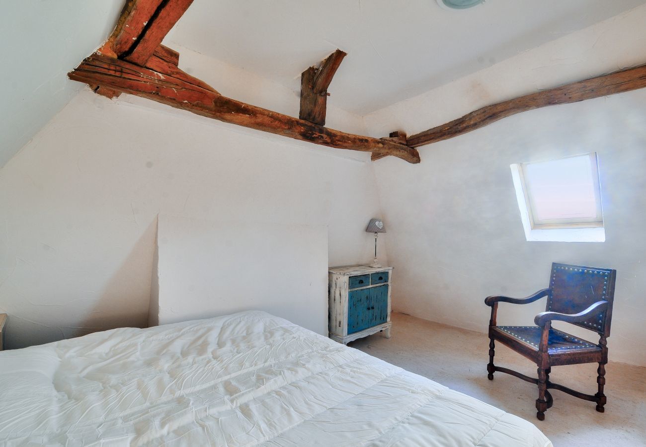 House in Rouffignac-Saint-Cernin-de-Reilhac - In the heart of the Dordogne, house for 6, pool