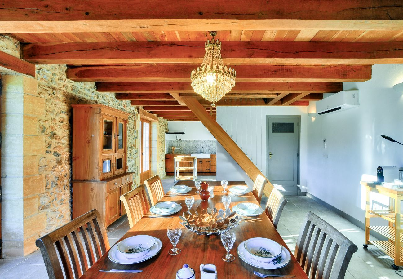 House in Rouffignac-Saint-Cernin-de-Reilhac - In the heart of the Dordogne, house for 6, pool