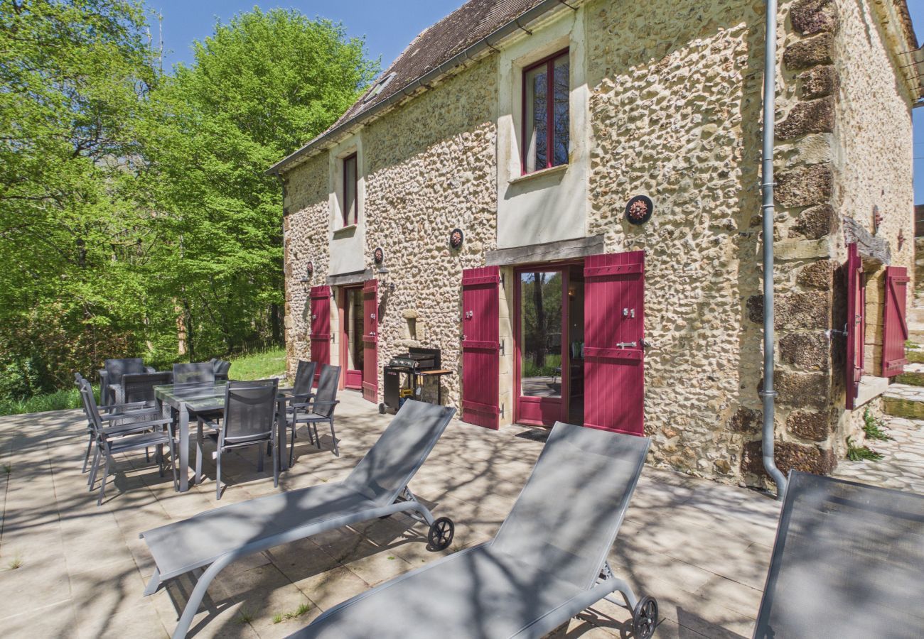 House in Rouffignac-Saint-Cernin-de-Reilhac - In the heart of the Dordogne, house for 6, pool