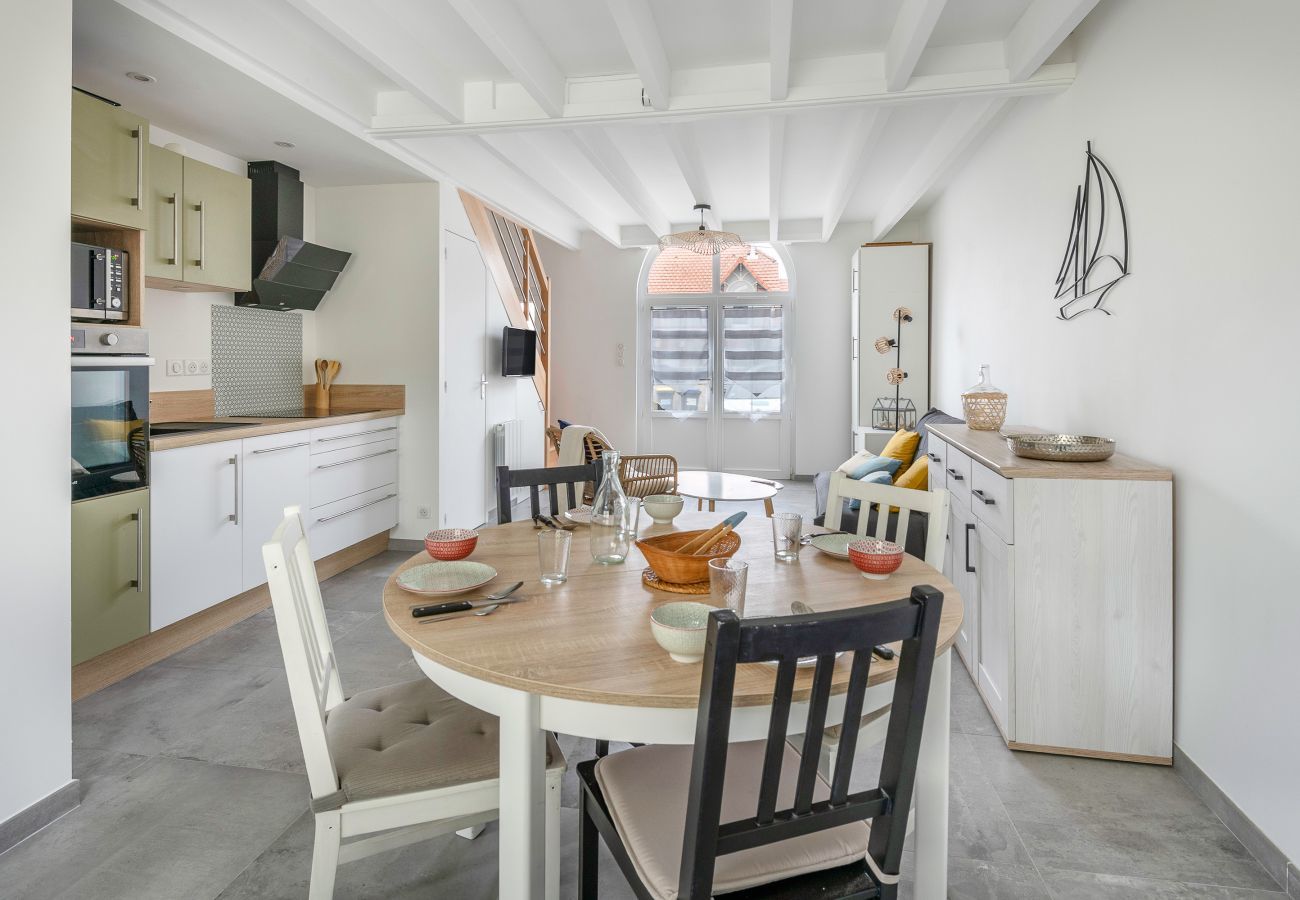 House in Pornichet - House for 4 people, only 450m from the beaches!