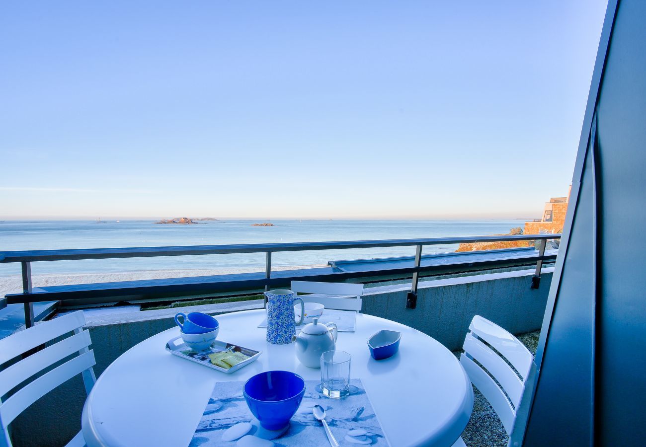 Apartment in Dinard - Apartment with balcony overlooking the sea, for 4 