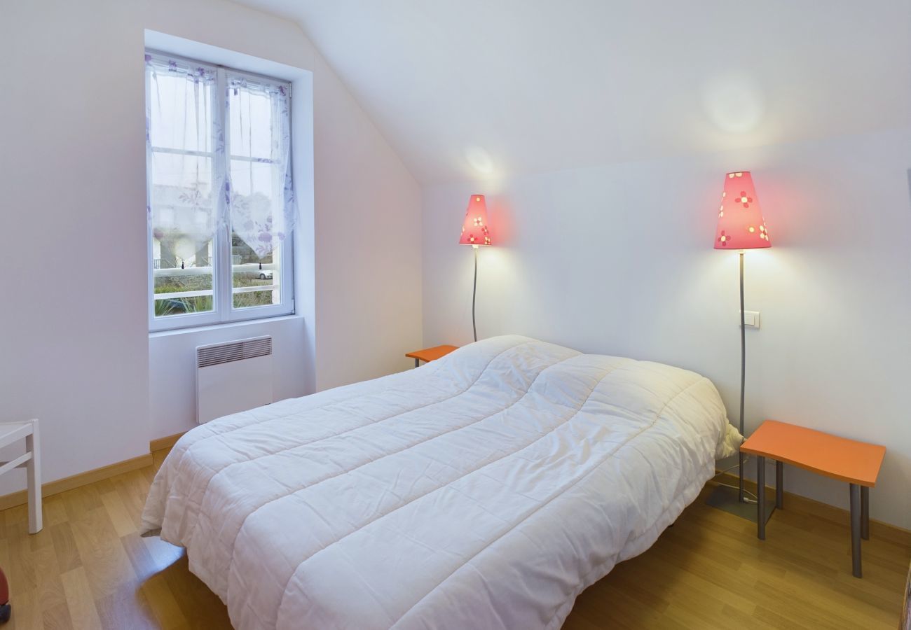 House in Concarneau - 110 m from the beach, house for 6 people