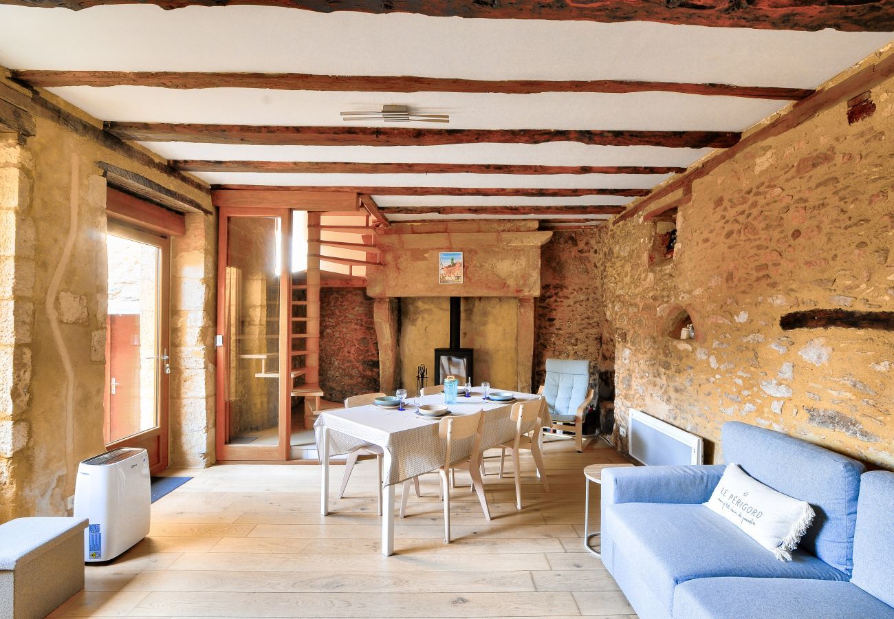 House in Montignac - Stone house with swimming pool and terrace for 6