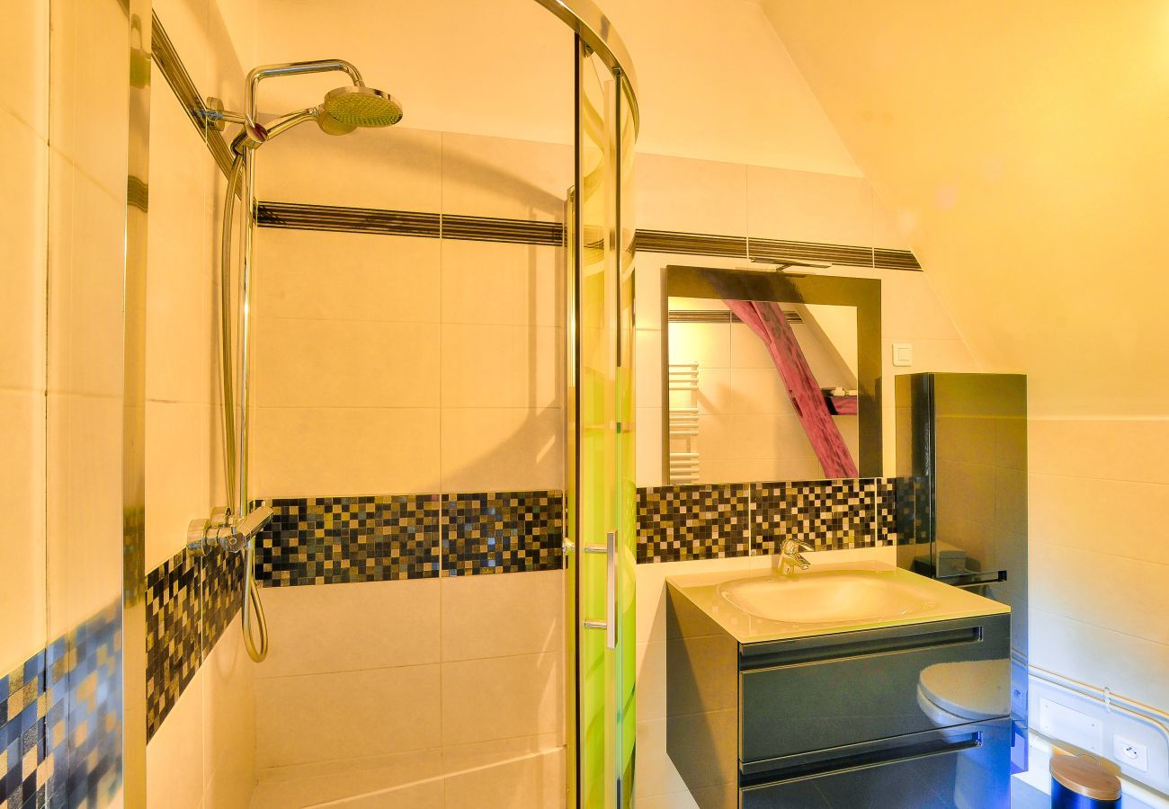 House in Montignac - Stone house with swimming pool and terrace for 6