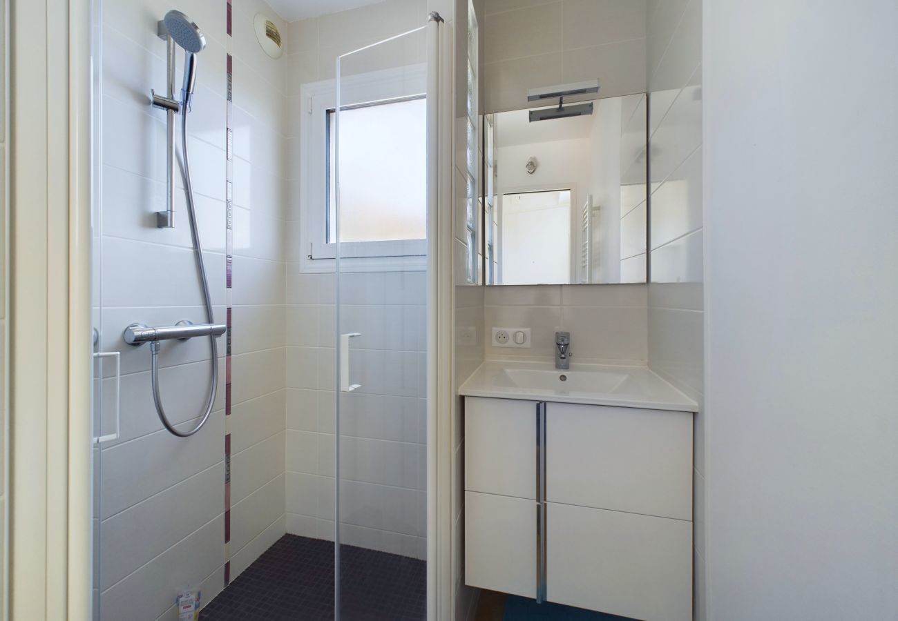 Apartment in Les Sables-d´Olonne - Apartment for 4 in the Chaume district