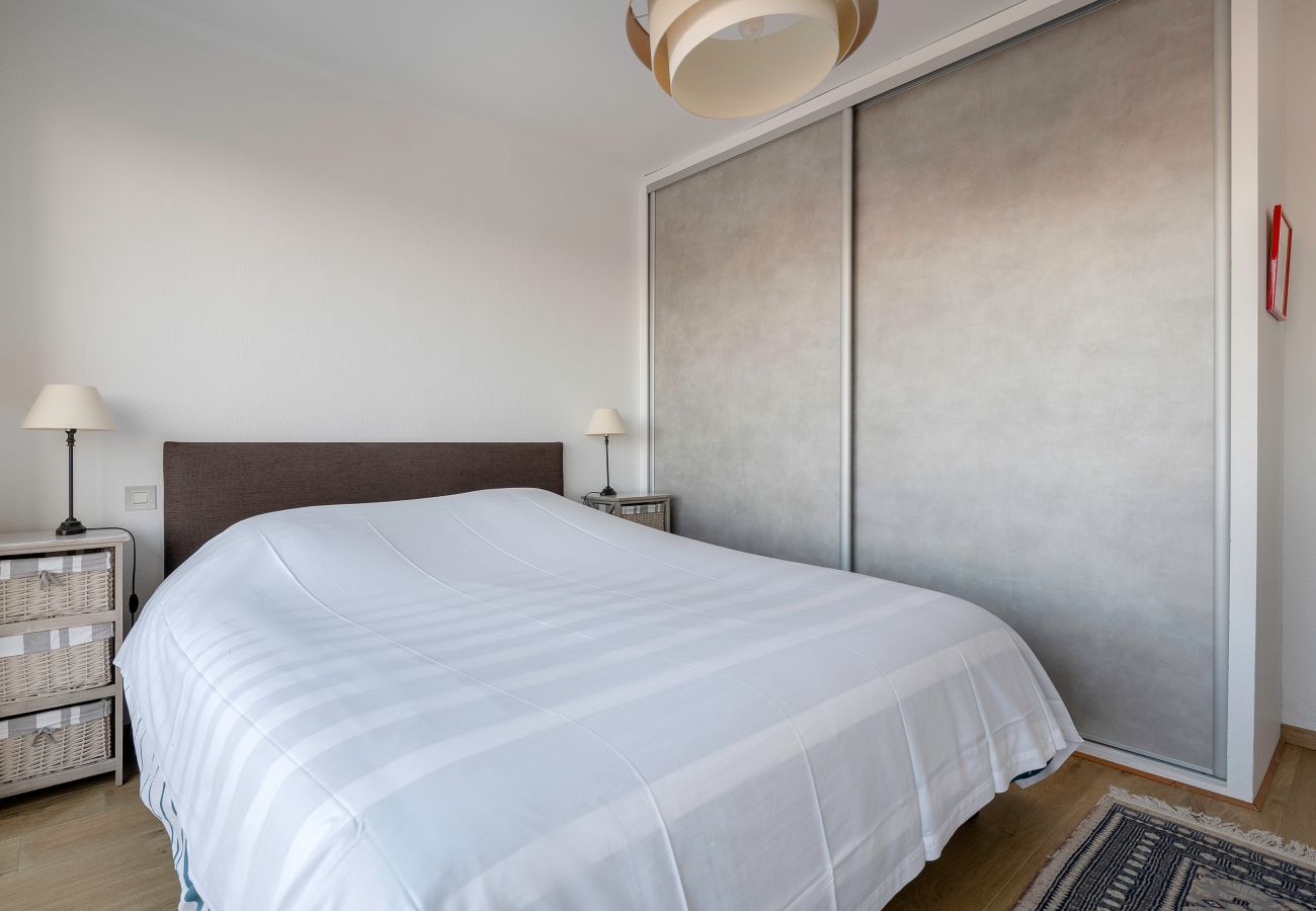 Apartment in La Baule-Escoublac - Flat for 2 adults and 1 child - View of the Port