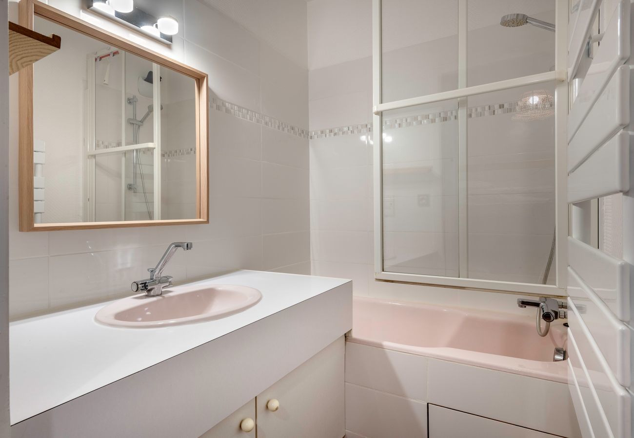 Apartment in La Baule-Escoublac - Flat for 2 adults and 1 child - View of the Port