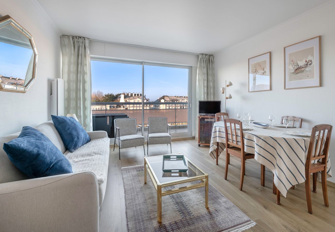 Apartment in La Baule-Escoublac - Flat for 2 adults and 1 child - View of the Port