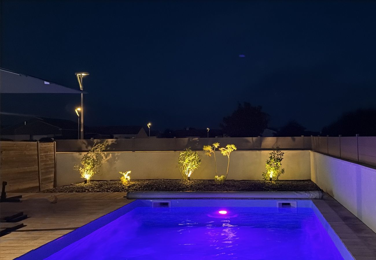 House in Saint-Hilaire-de-Riez - House 6 with heated pool in St-Hilaire