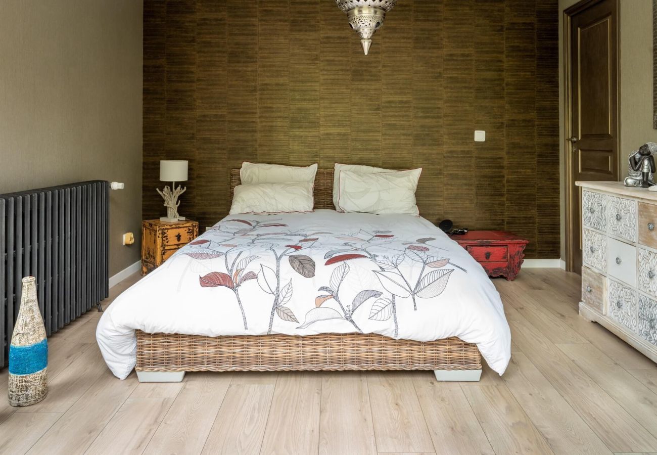 Villa in Guissény - Villa Ty Amor - Large garden and jacuzzi for 9