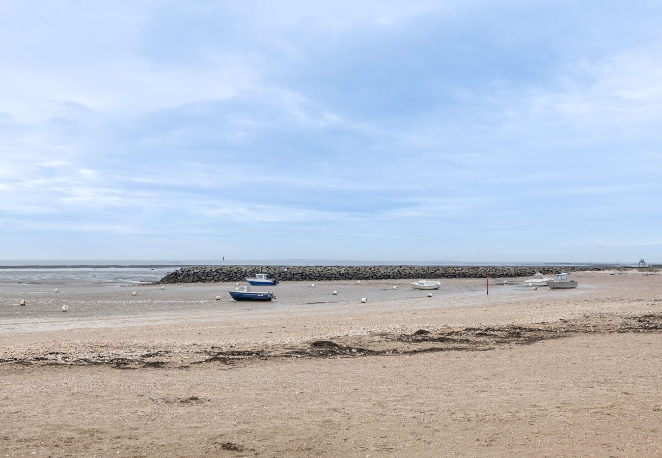 House in La Bernerie-en-Retz - House for 12 - Sea view - La Bernerie beach